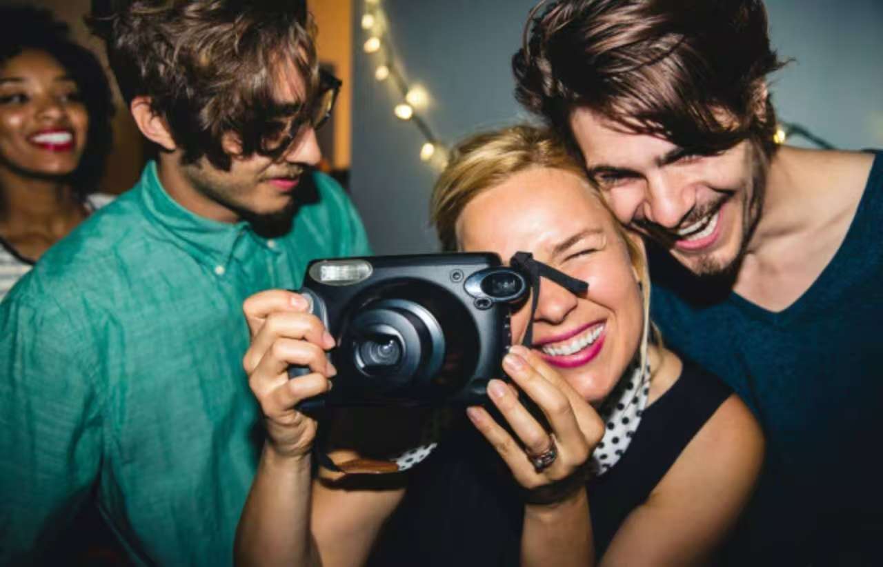 Instant Photo Service